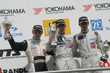 Kevin Magnussen på podiet